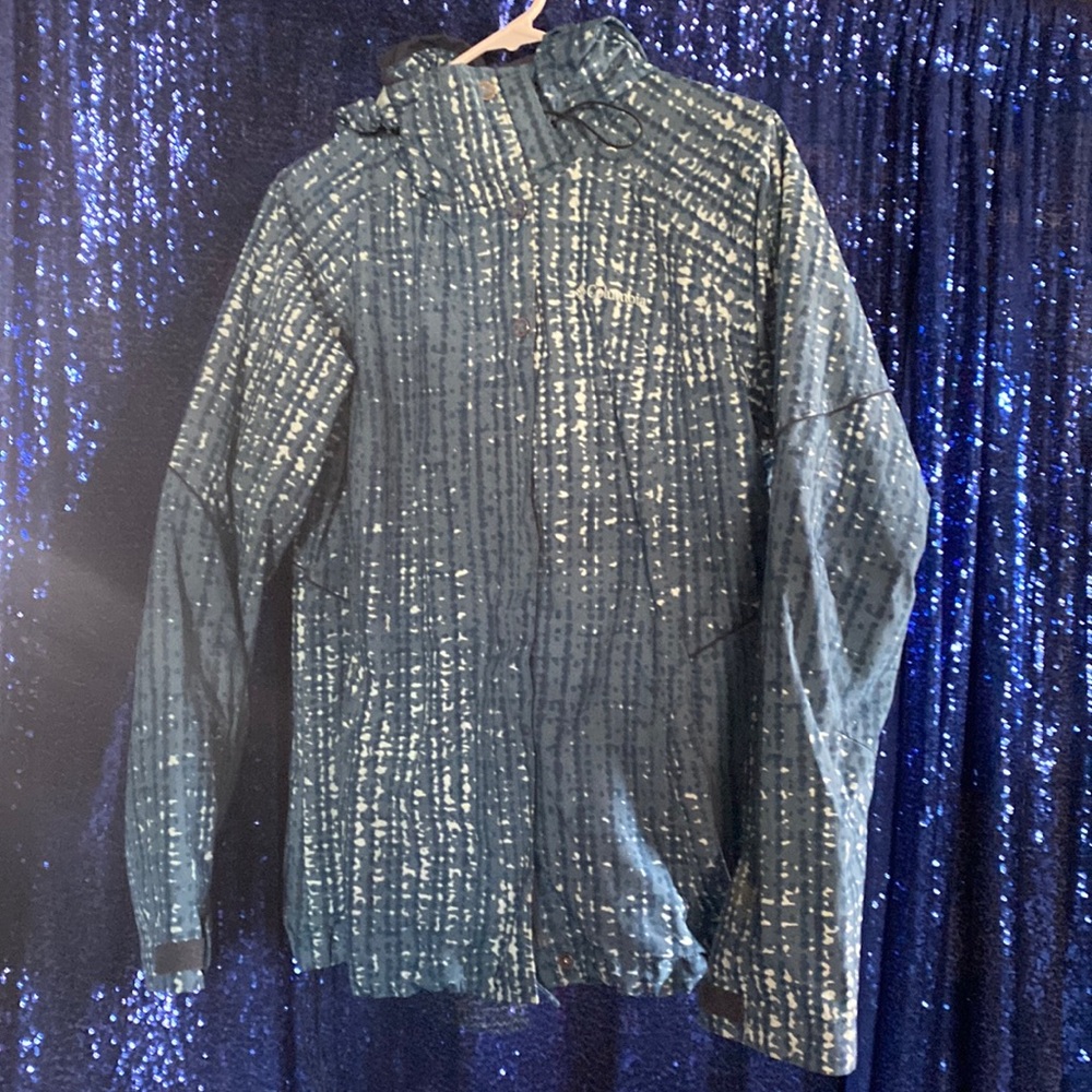 Women’s Waterproof Columbia Jacket